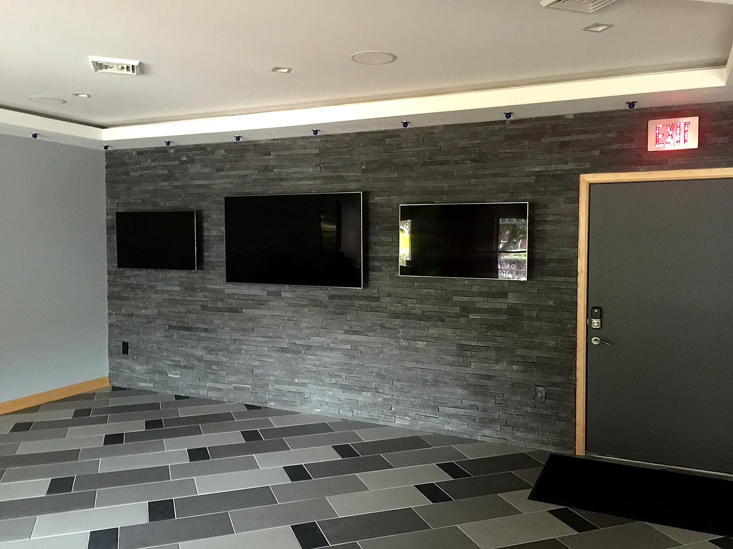 Stacked-stone commercial video wall